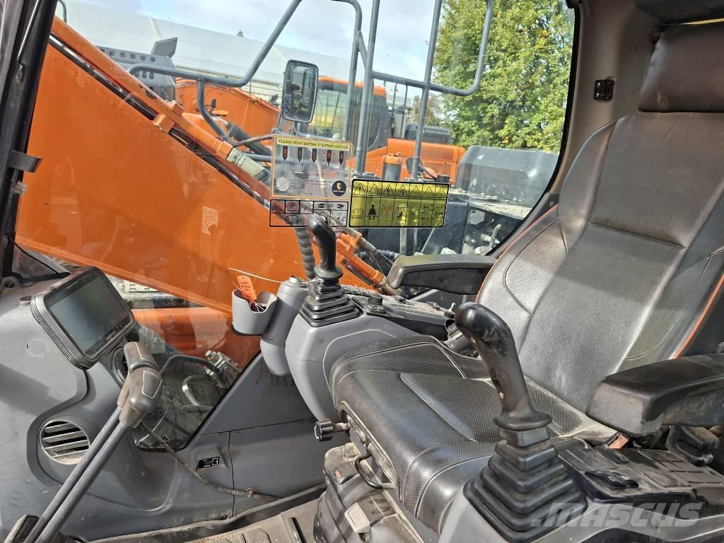Doosan DX140LC-7 Excavatoare pe șenile
