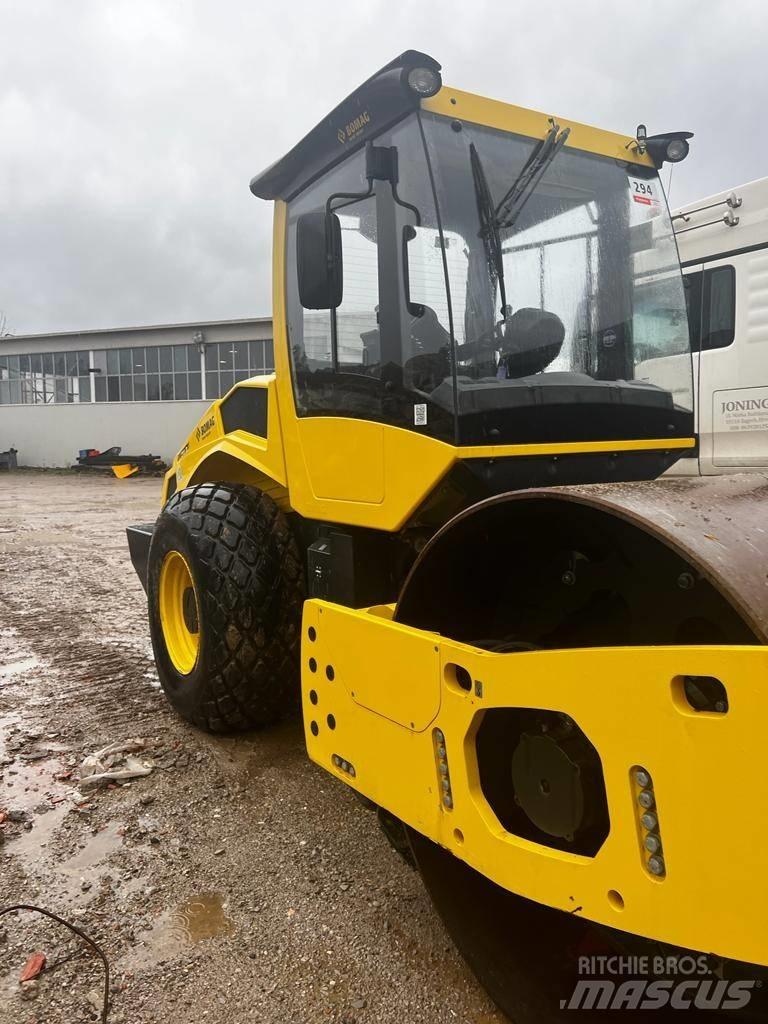 Bomag BW211 D5 Compactoare monocilindrice