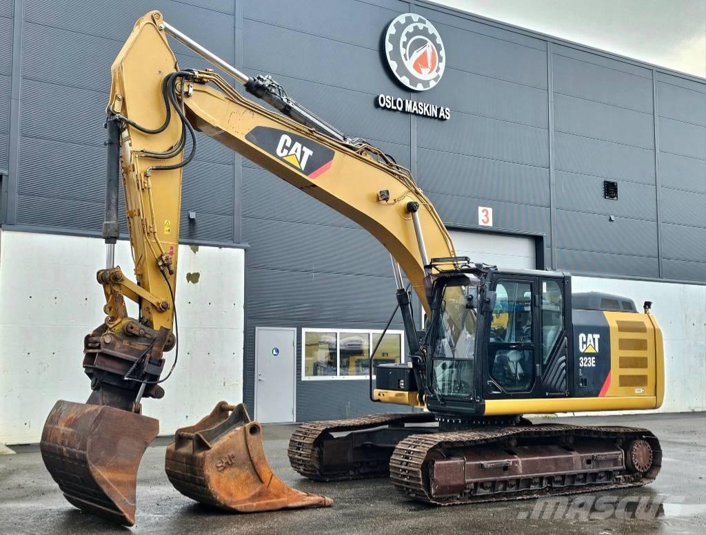 CAT 323 EL Excavatoare pe șenile
