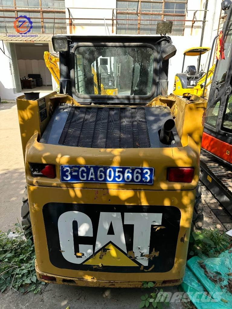 CAT 226 B Mini incarcator