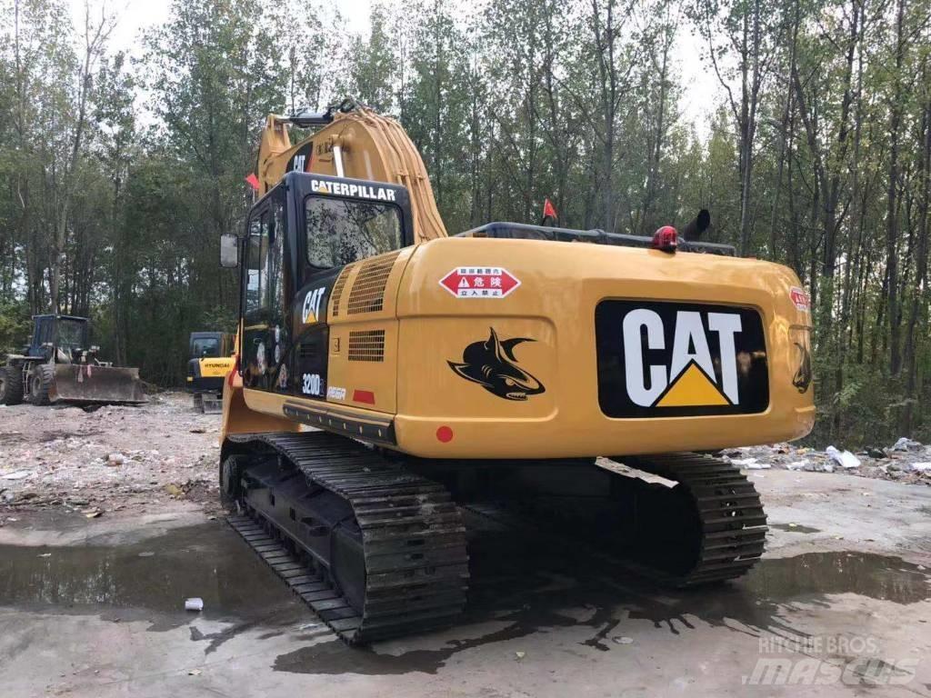 CAT 320D2 Excavatoare pe șenile
