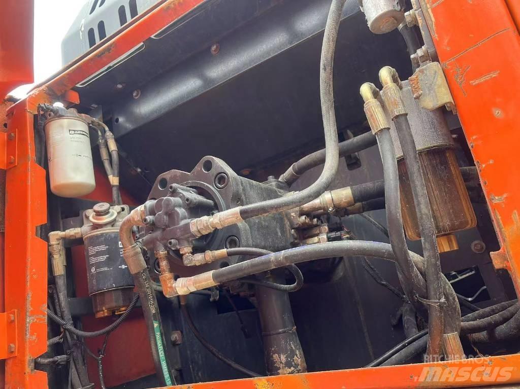 Doosan DX300LC-9C Excavatoare pe șenile
