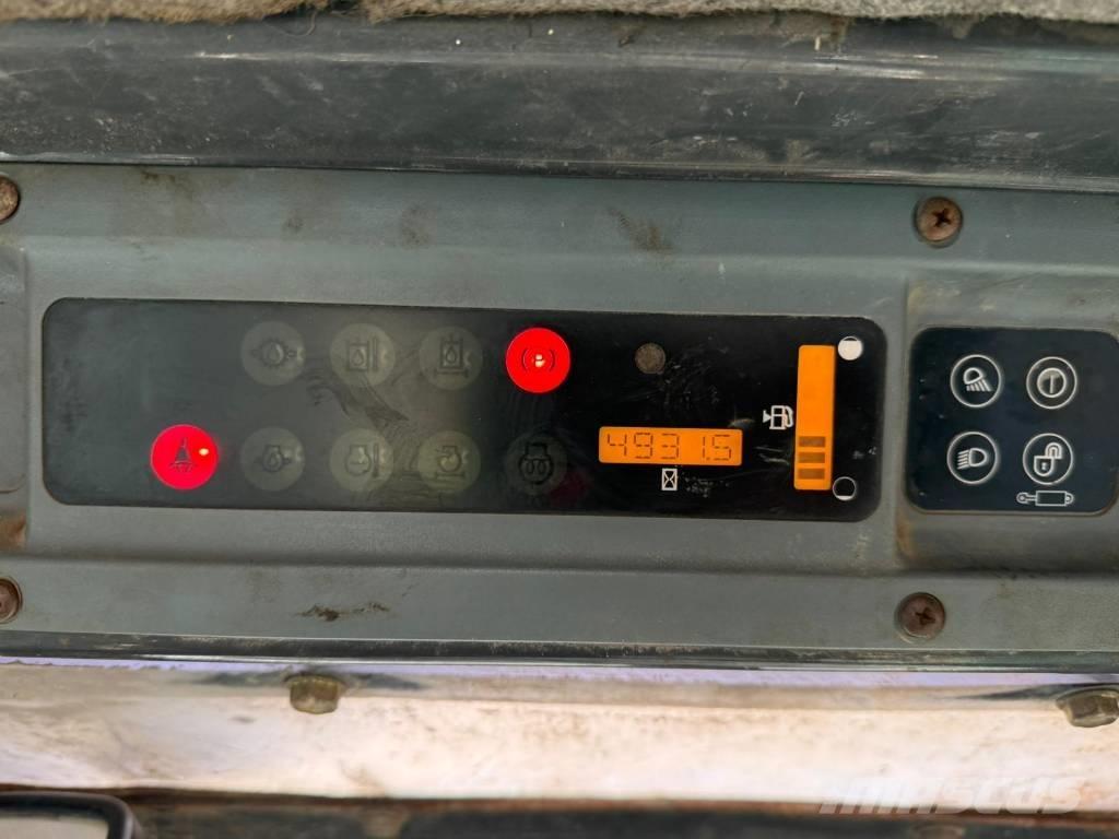 New Holland LS 170 Mini incarcator