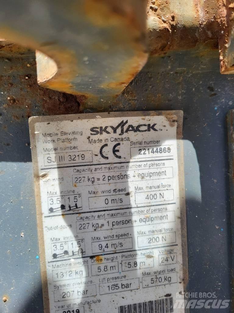 SkyJack 32/19 Platforme foarfeca