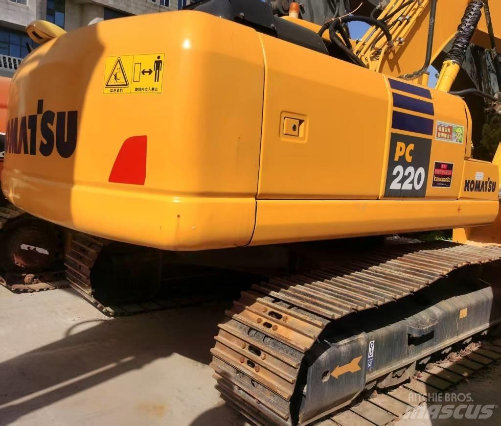 Komatsu PC 220-7 Excavatoare pe șenile
