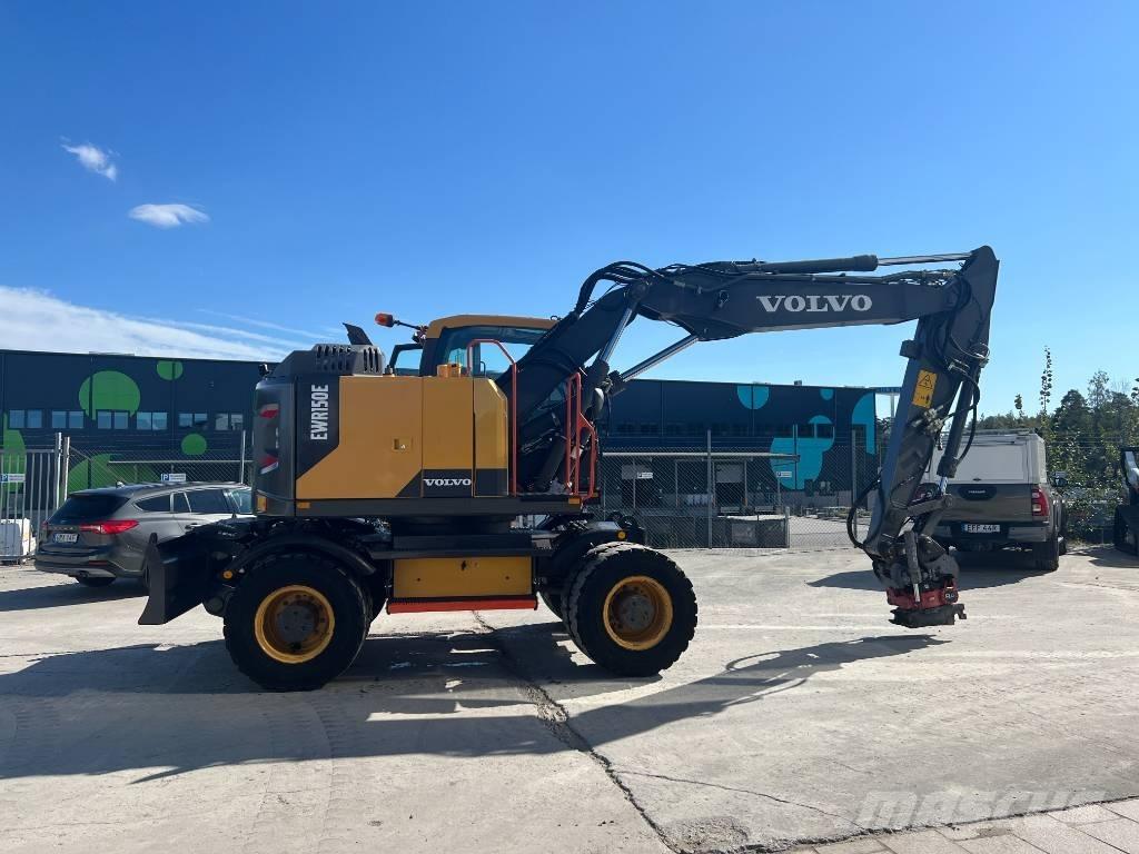 Volvo EWR 150 E Excavatoare cu roti