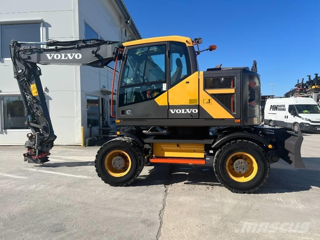 Volvo EWR 150 E Excavatoare cu roti