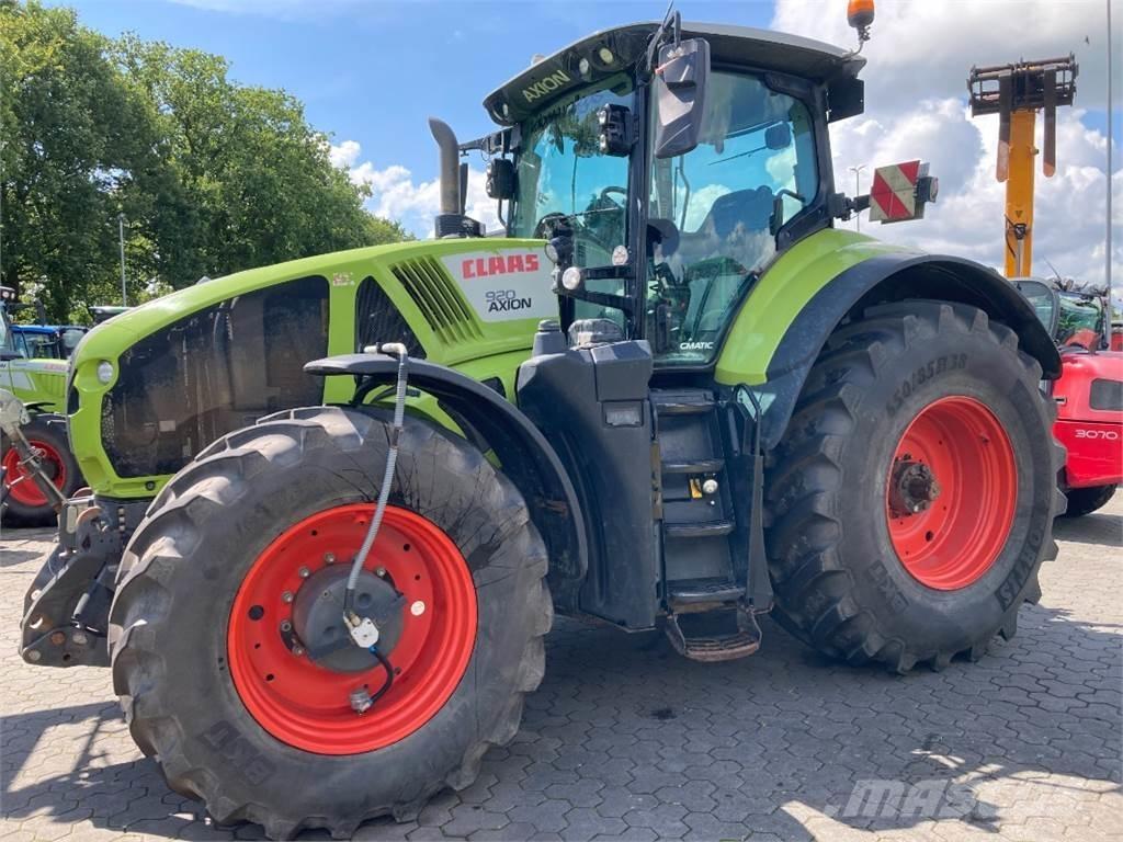 CLAAS Axion 920 Tractoare