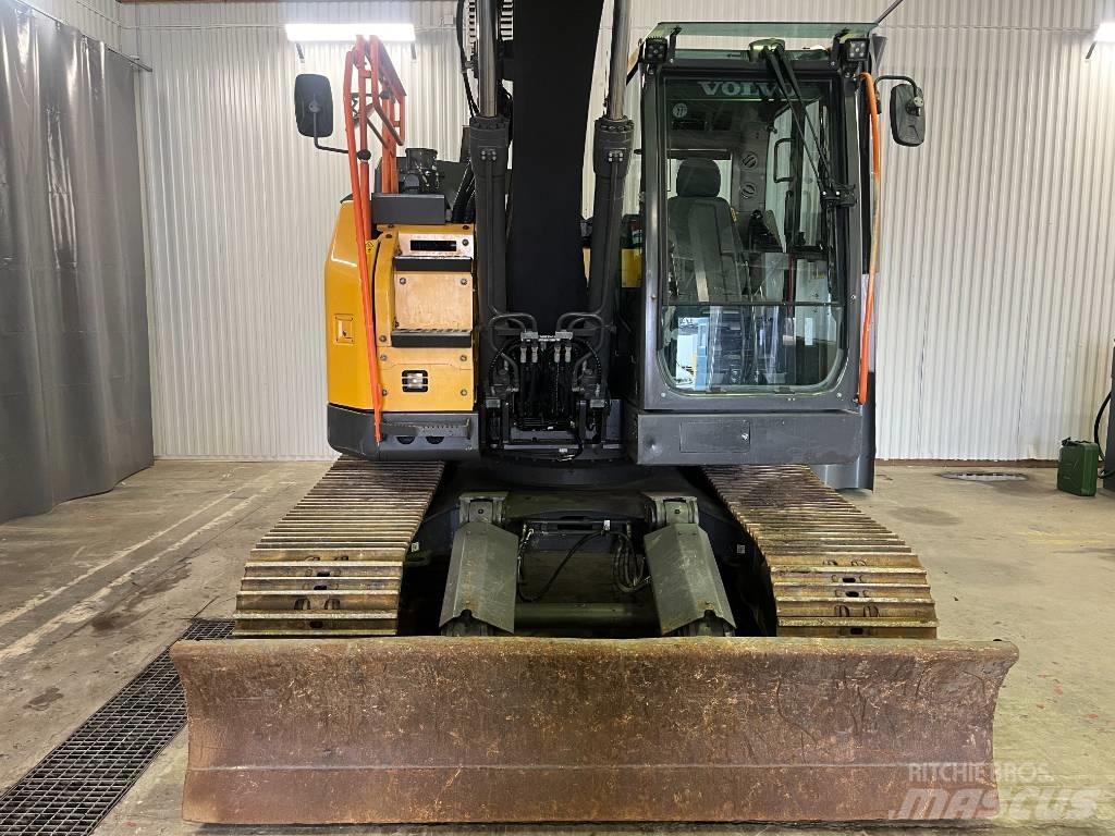 Volvo ECR 145 Excavatoare pe șenile
