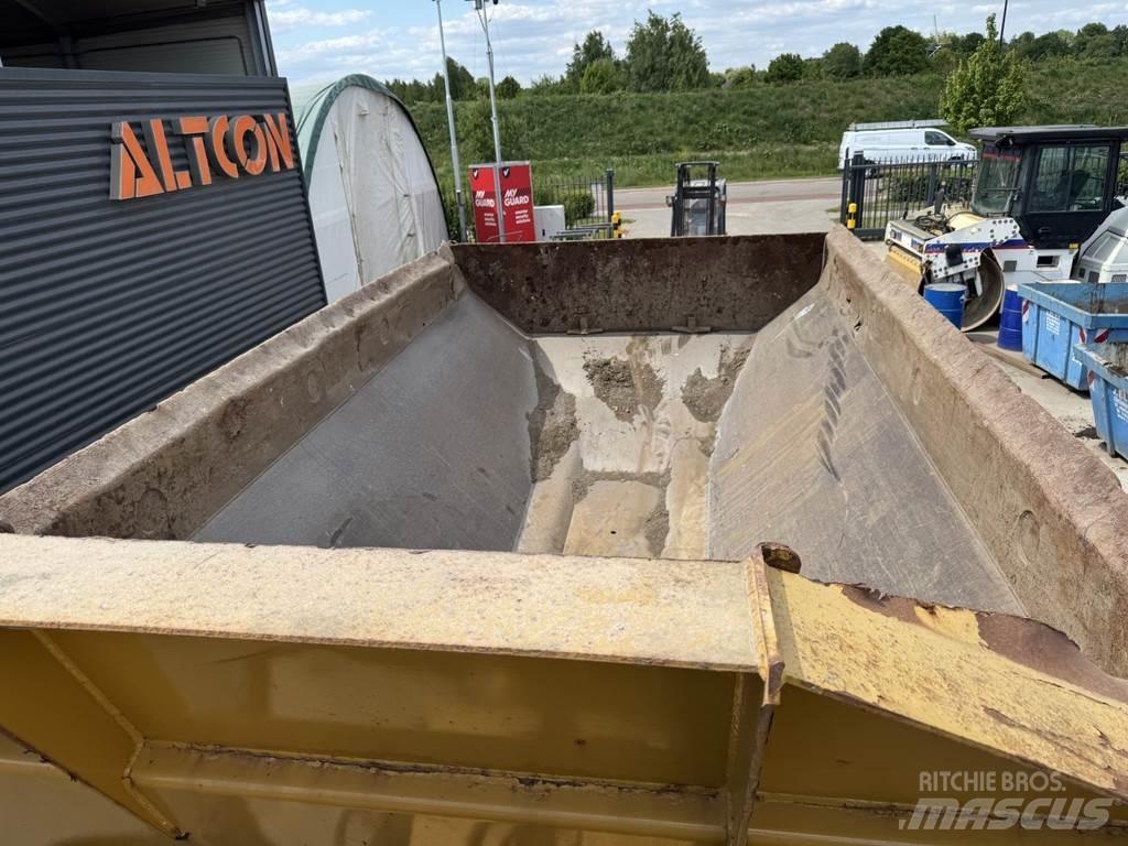 CAT 730C Minitractor de teren