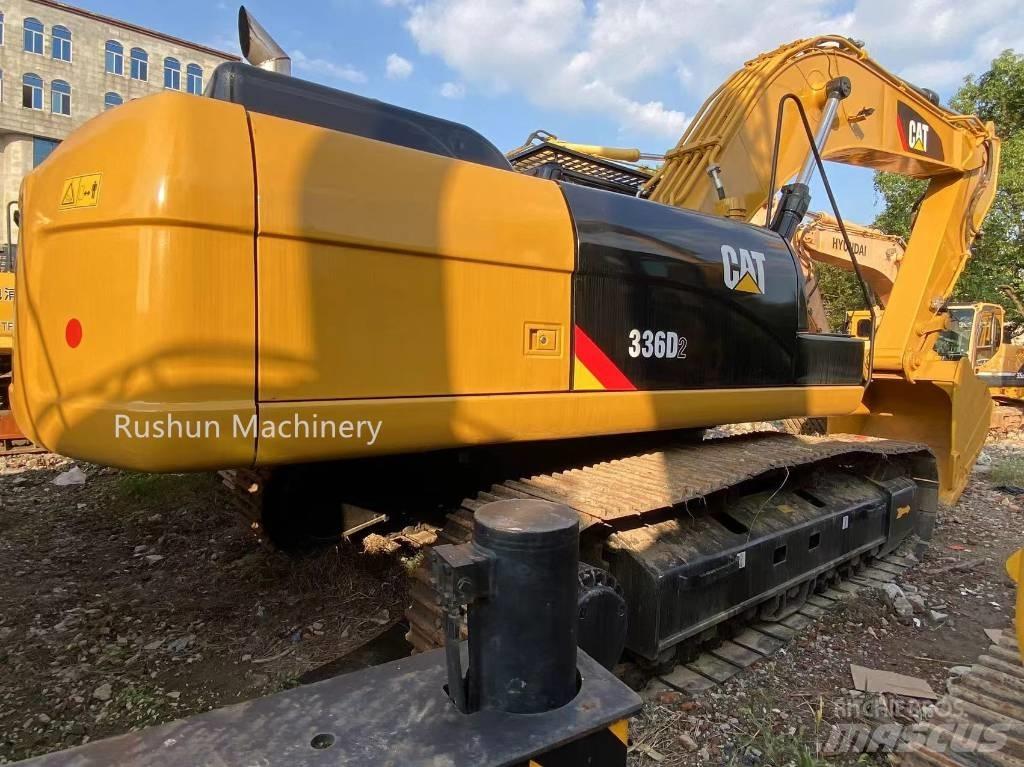 CAT 336D2 Excavatoare pe șenile
