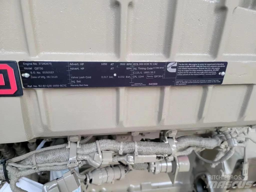 Cummins QST30 Motoare