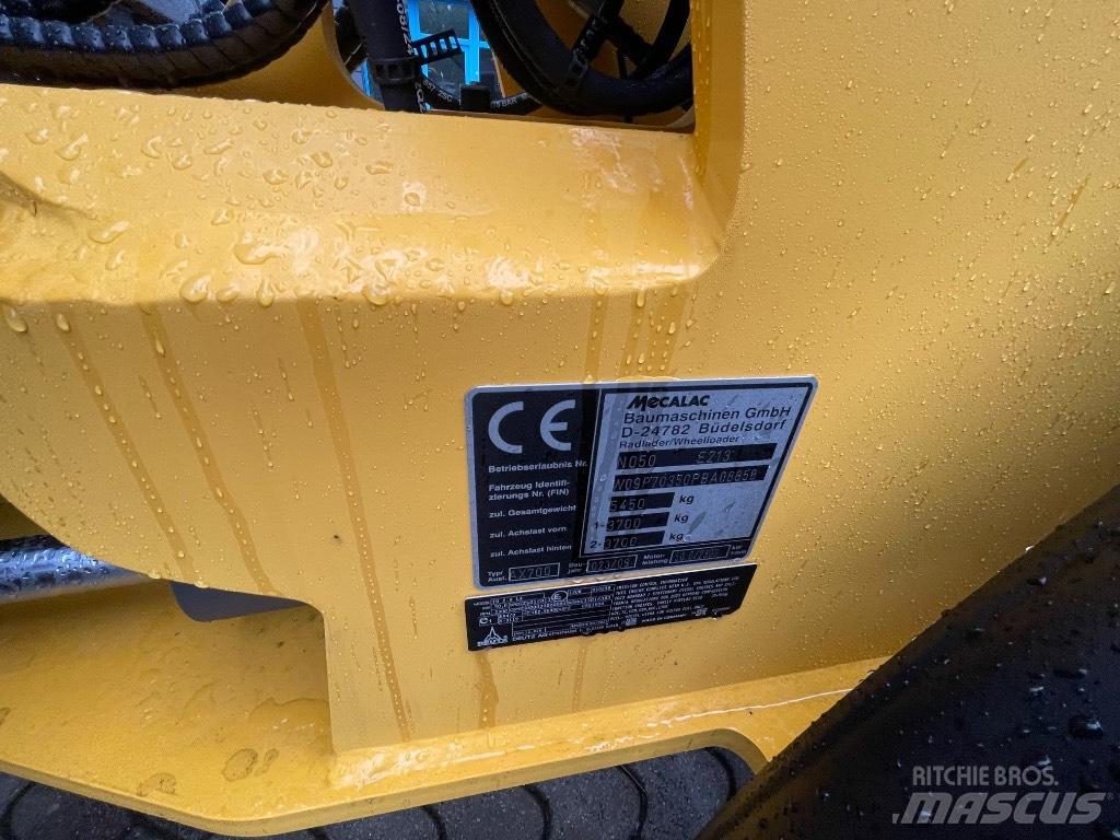 Mecalac AX700 Incarcator pe pneuri
