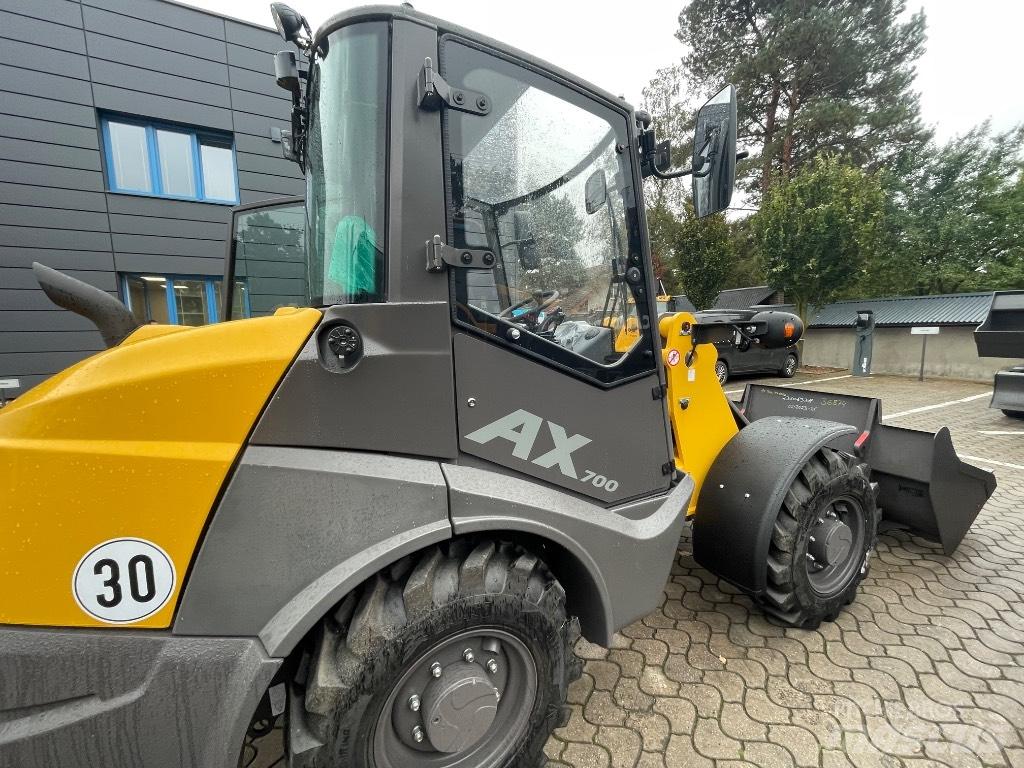Mecalac AX700 Incarcator pe pneuri