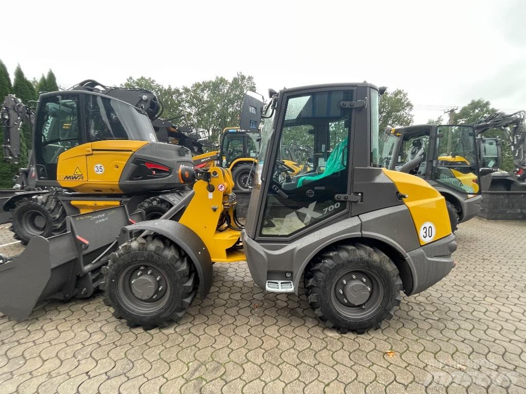 Mecalac AX700 Incarcator pe pneuri