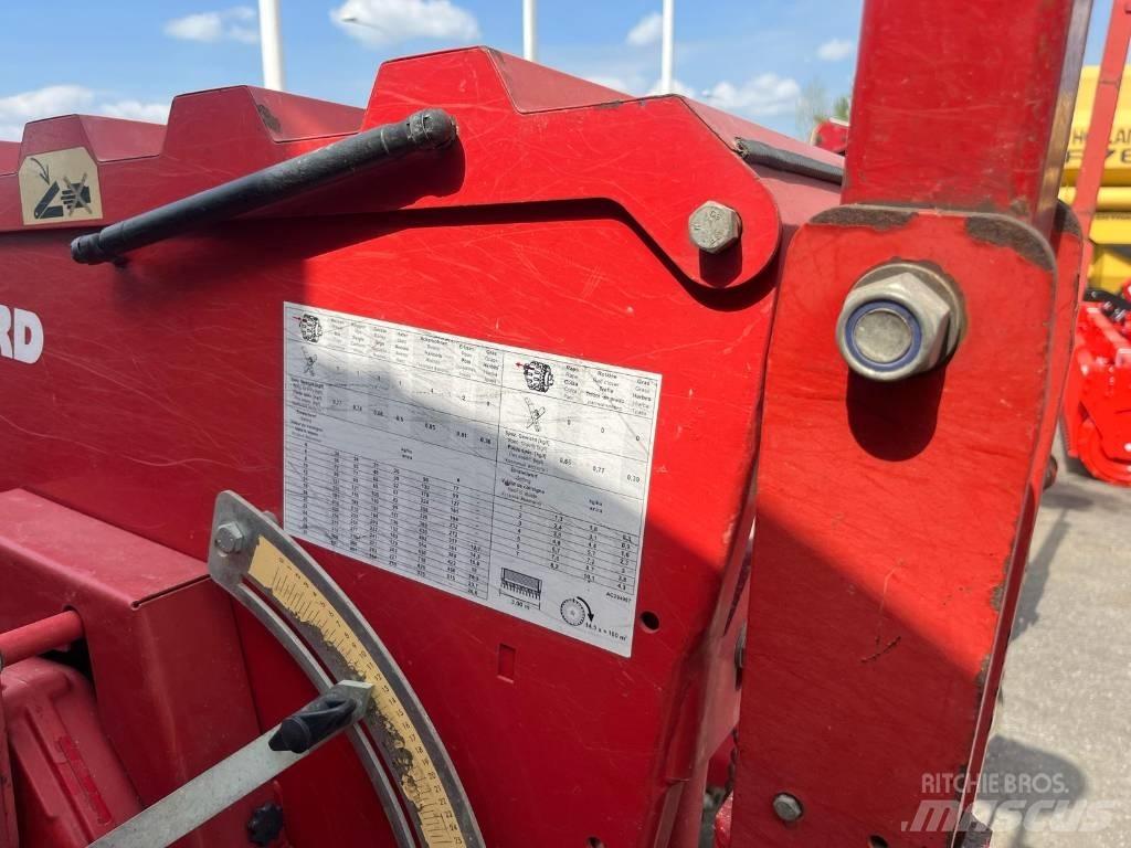 Accord M DRILL PRO Masini cu insamantare precisa
