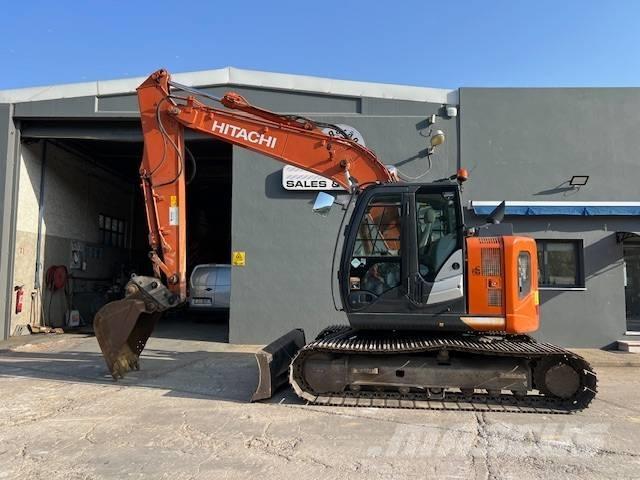 Hitachi ZX 135 US-6 Excavatoare pe șenile
