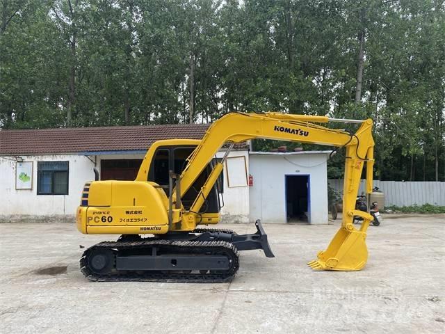 Komatsu PC60-7 Excavatoare pe șenile
