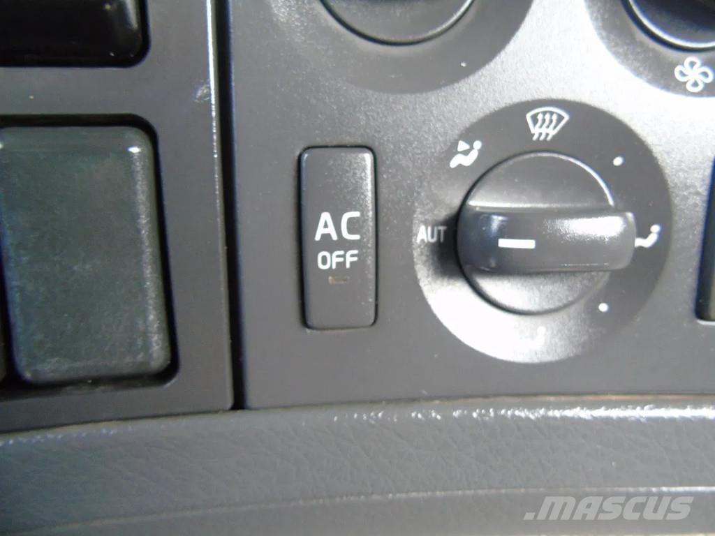 Volvo FM 340 + 19T Camion cu carlig de ridicare