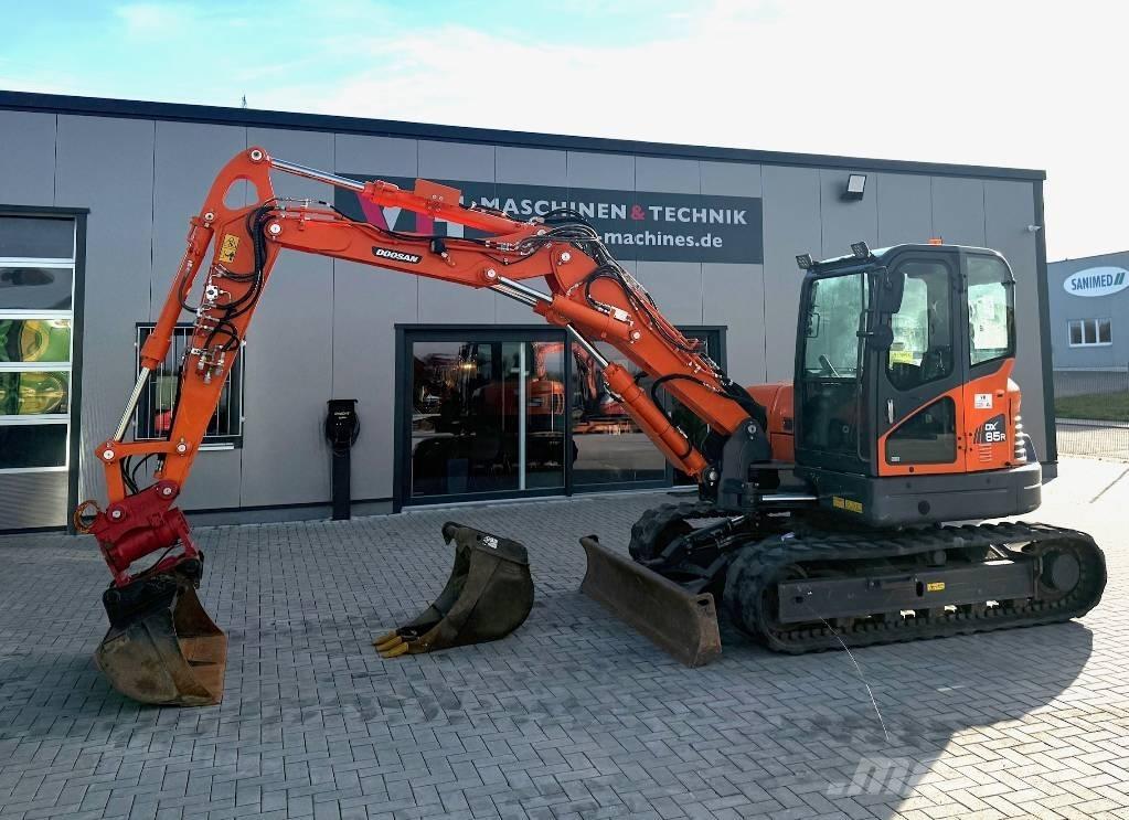 Doosan DX 85 R Excavatoare 7t - 12t