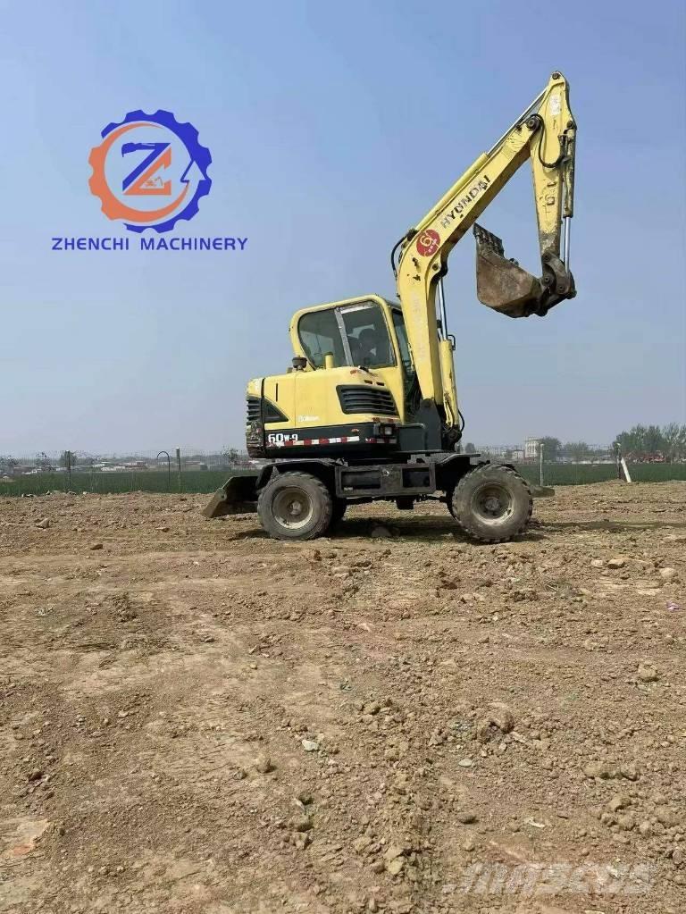 Hyundai 60 W Excavatoare cu roti