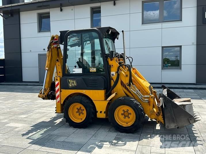 JCB 1 CX Buldoexcavatoare