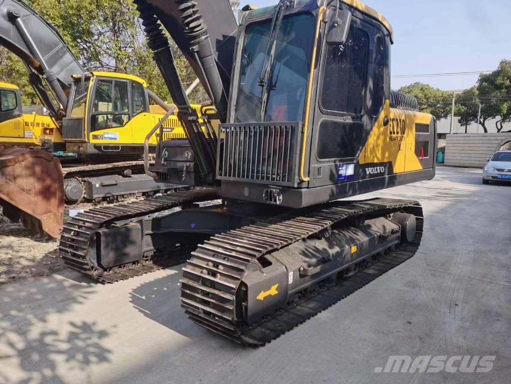 Volvo EC 210 Excavatoare pe șenile

