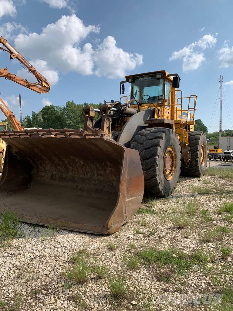 Volvo L330C Incarcator pe pneuri
