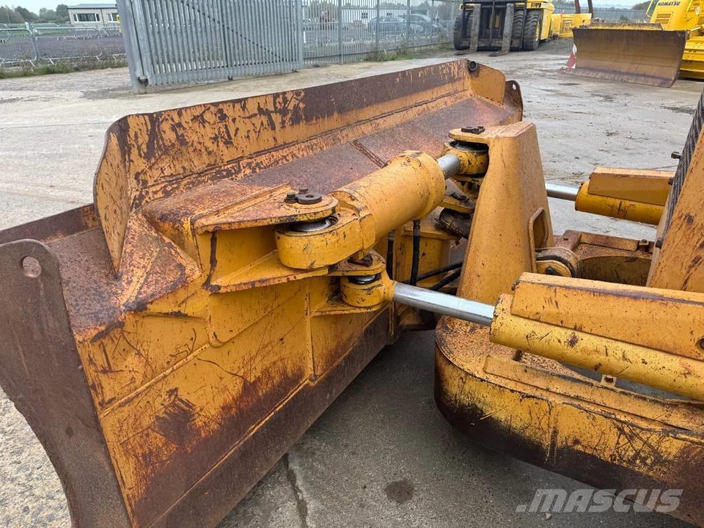 Komatsu D 58 E-1 Buldozere pe senile