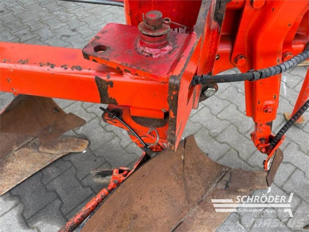Kuhn MULTI 12 Pluguri reversibile