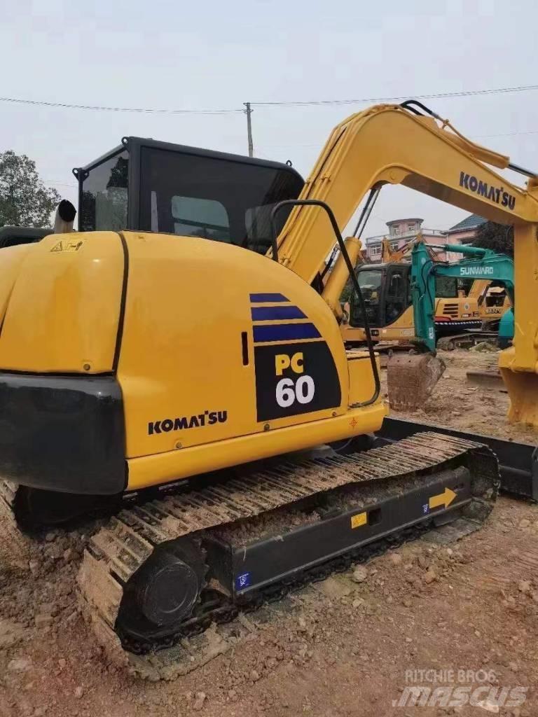 Komatsu PC 60-8 Excavatoare pe șenile
