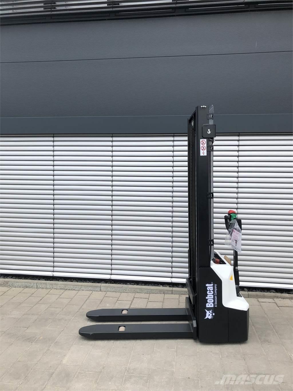 Bobcat LSM12N Transpaleta manuala