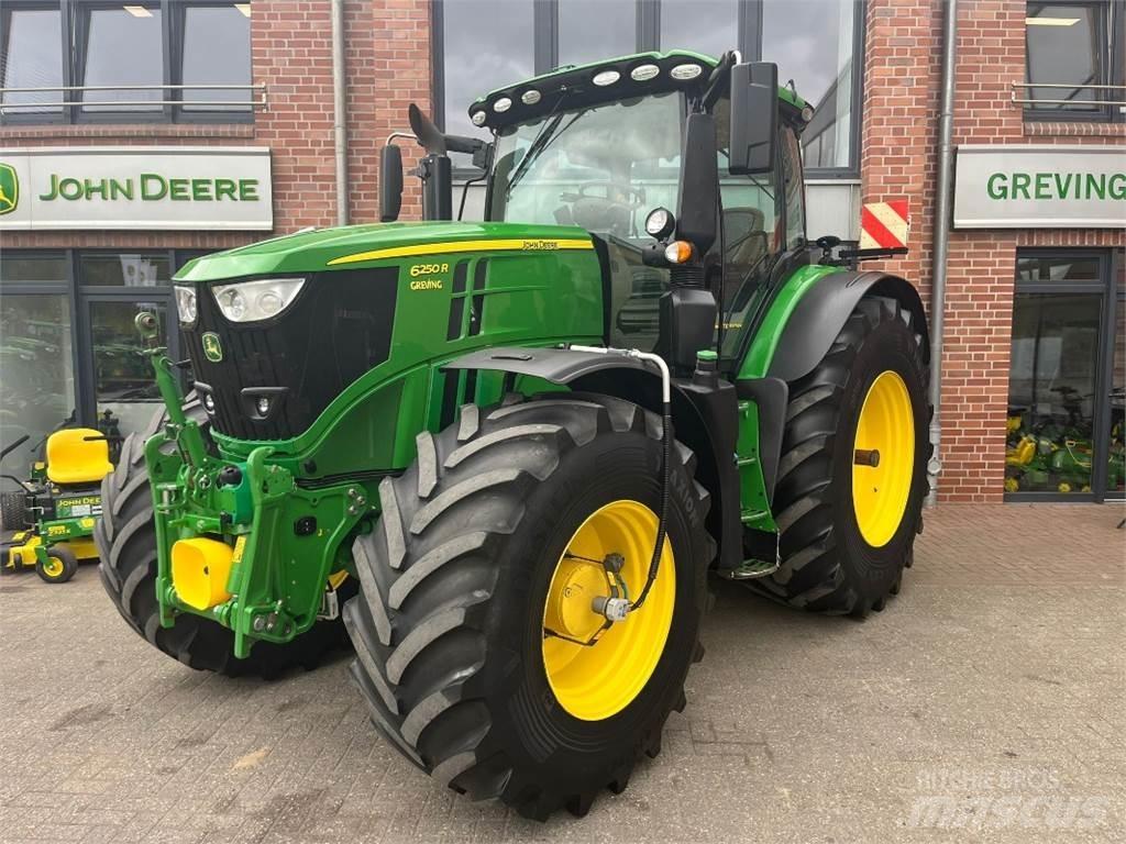 John Deere 6250R Tractoare