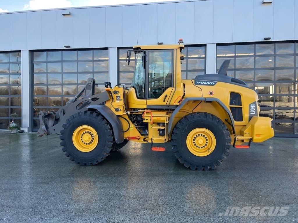 Volvo L 90 H Incarcator pe pneuri
