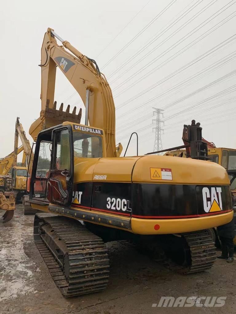 CAT 320C Excavatoare pe șenile
