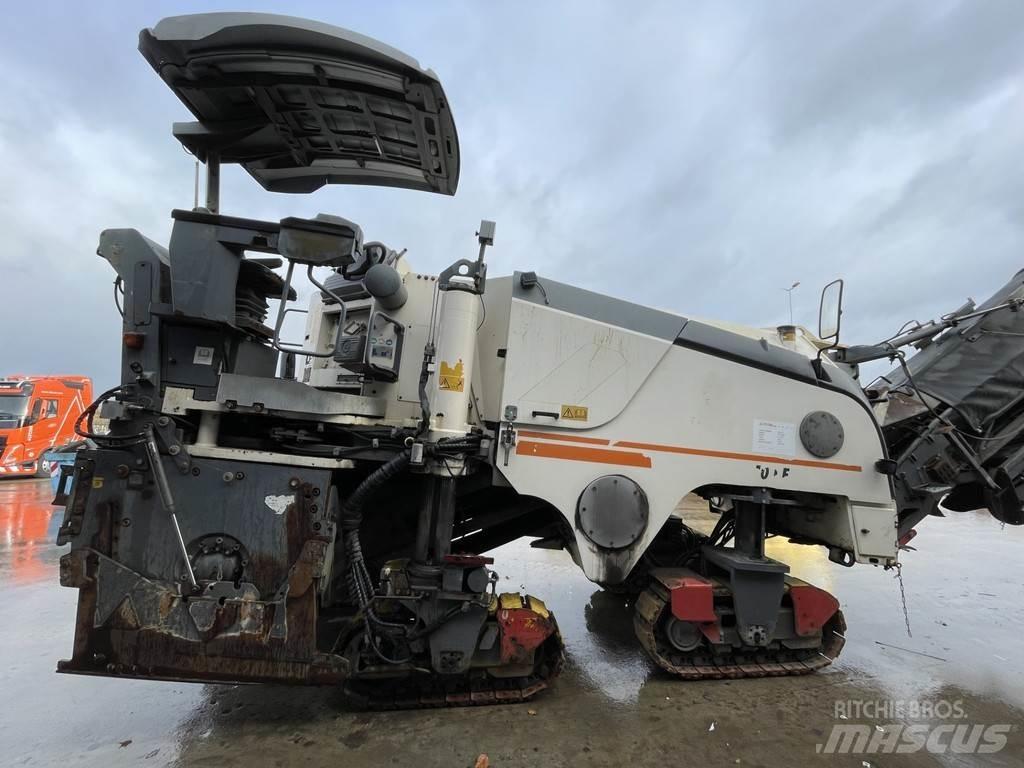 Wirtgen W 100 F Utilaje asfalt cu freze reci