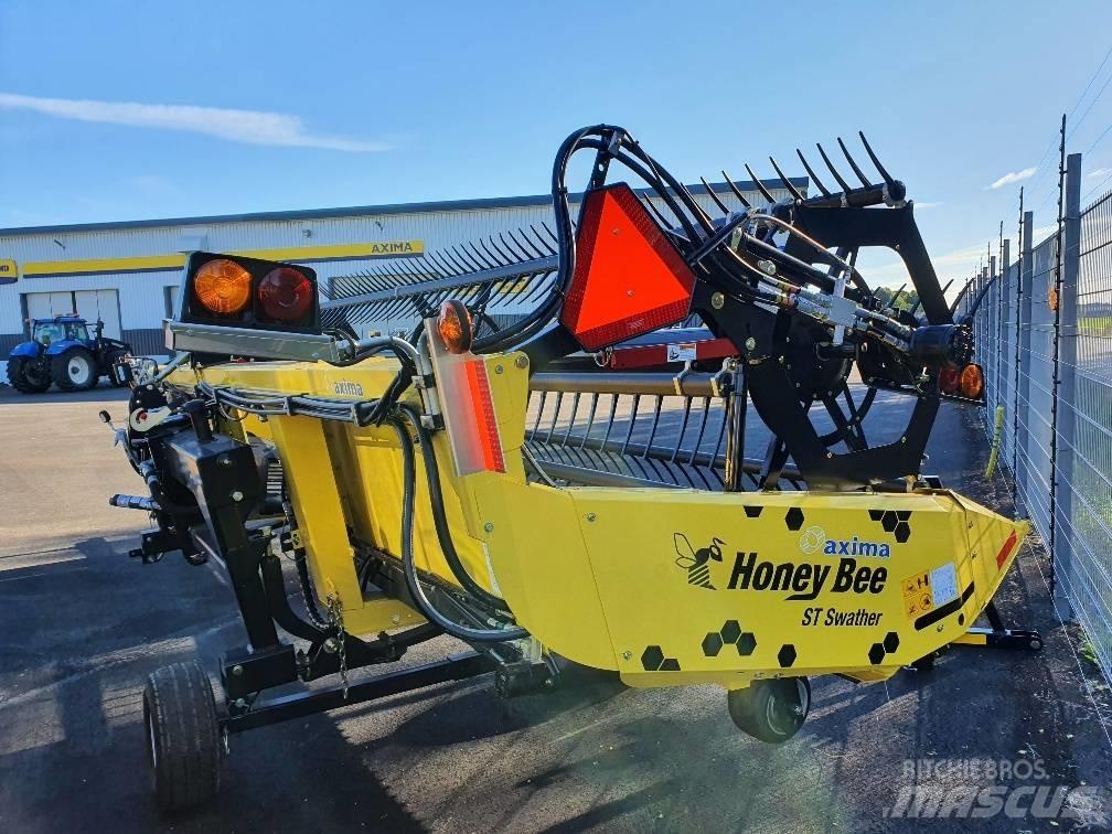Honey Bee ST21 Utilaj de răvăşit fân