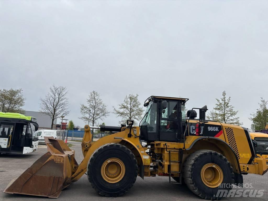 CAT 966 K Incarcator pe pneuri
