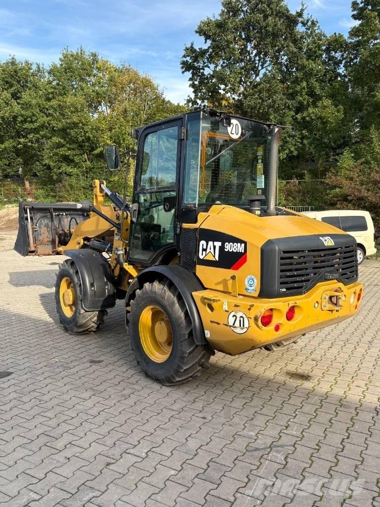 CAT 908M Incarcator pe pneuri