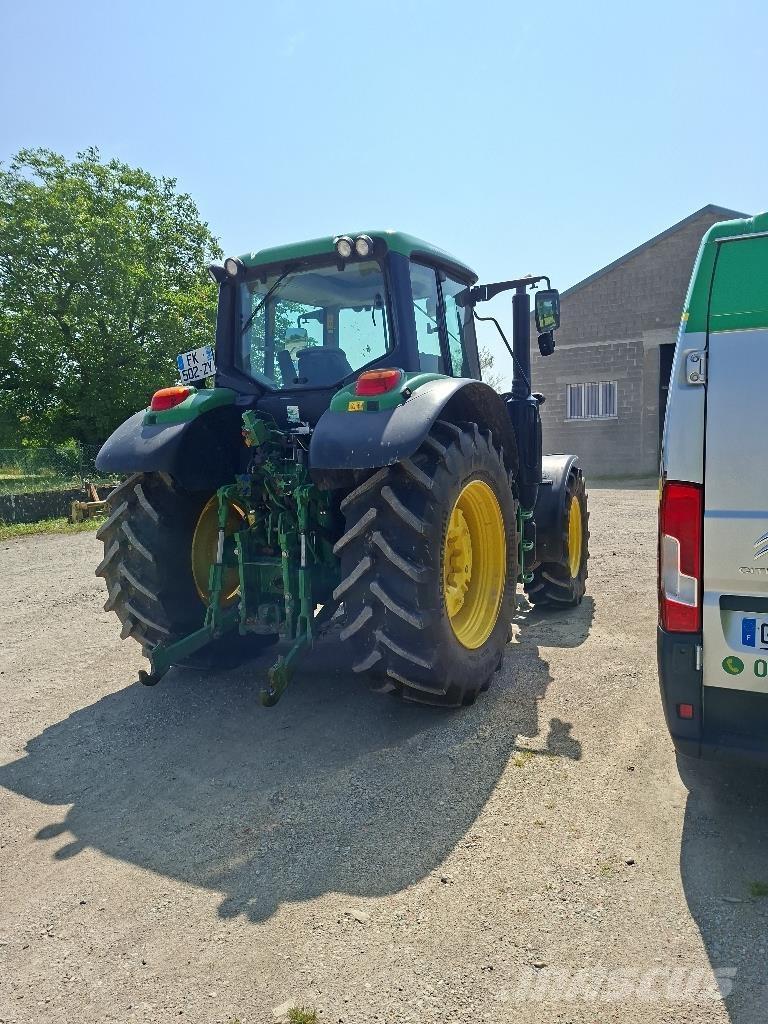 John Deere 6110M Tractoare