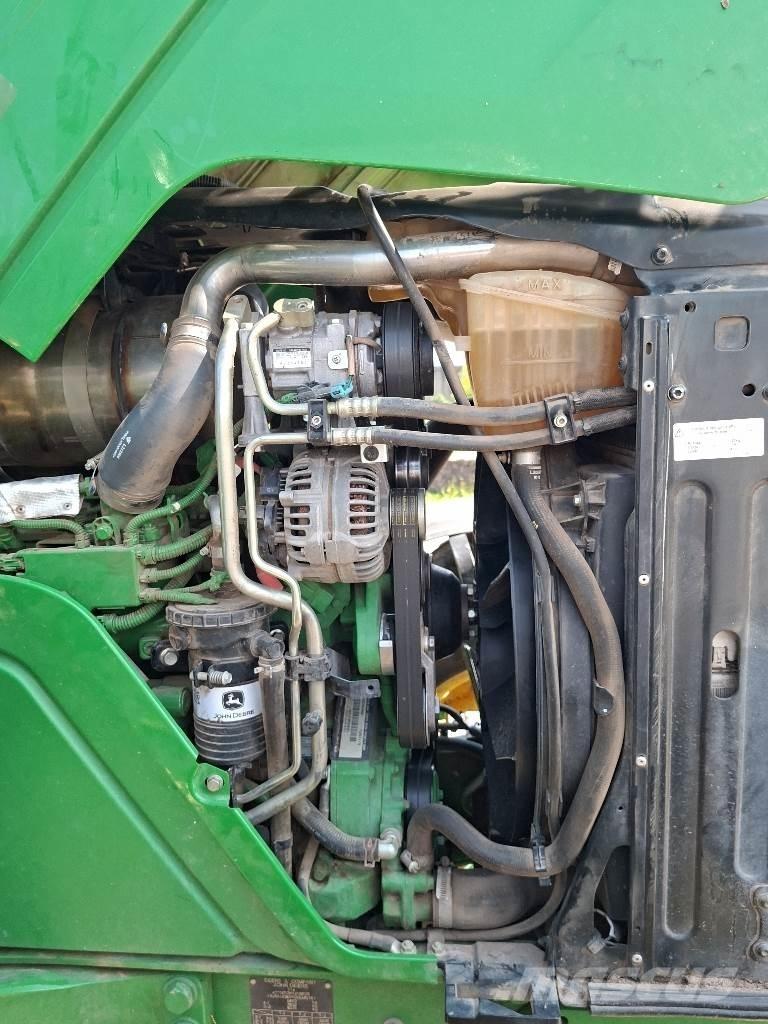 John Deere 6110M Tractoare