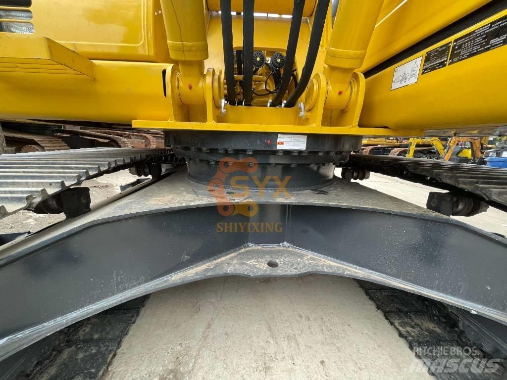 Komatsu PC 200 Excavatoare pe șenile

