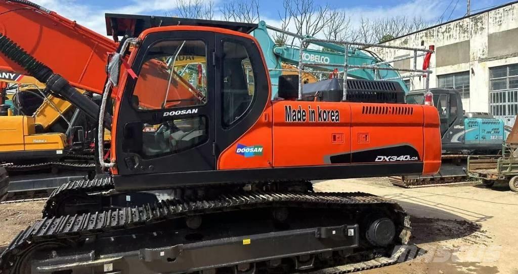 Doosan DX340 Excavatoare pe șenile
