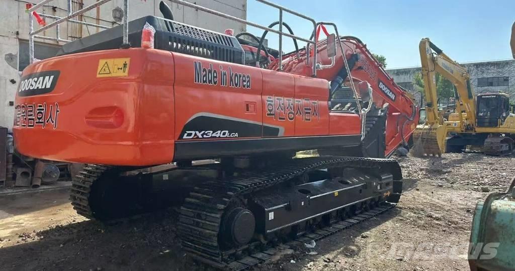 Doosan DX340 Excavatoare pe șenile
