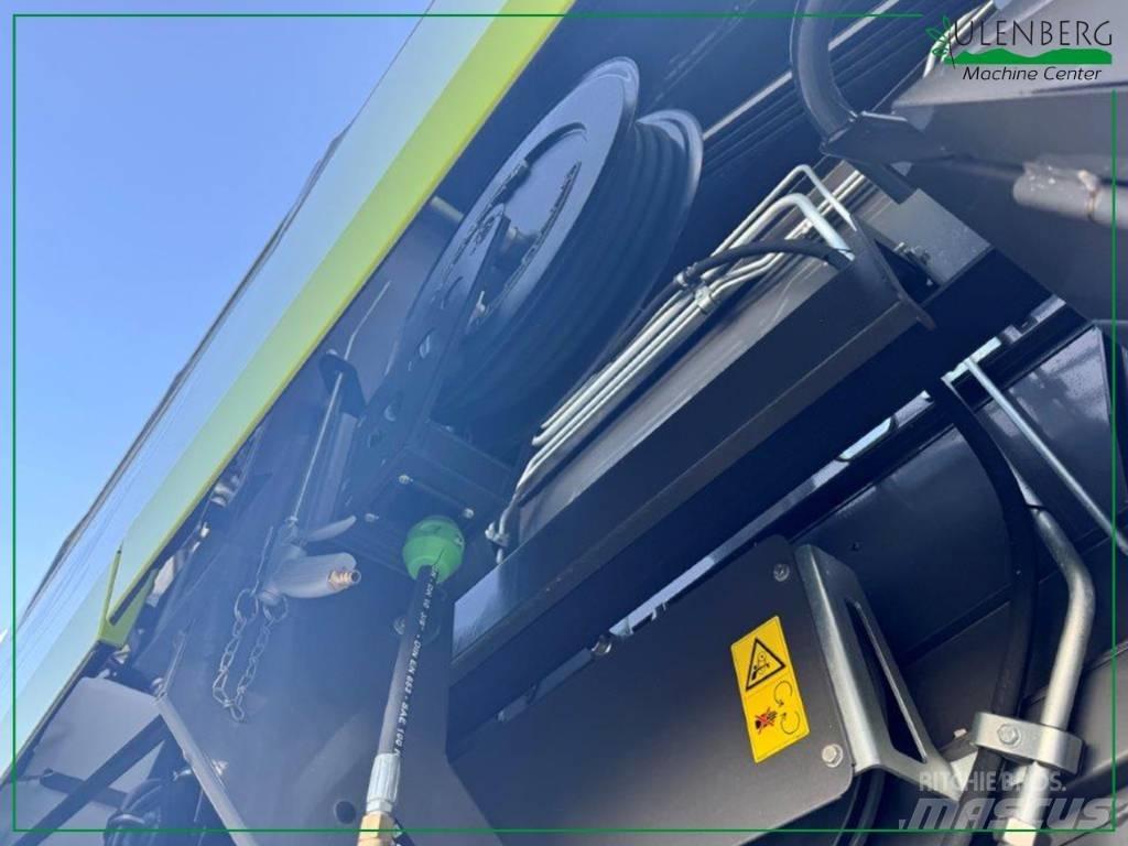 CLAAS Lexion 6800 Combine de secerat