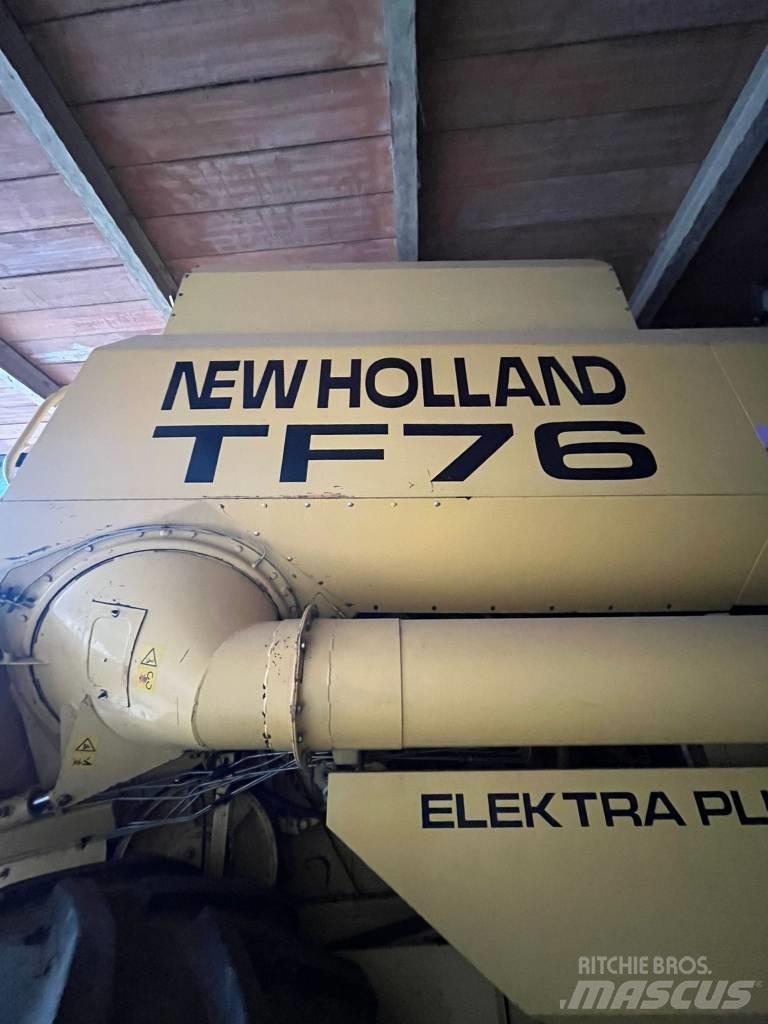 New Holland TF 76 Combine de secerat