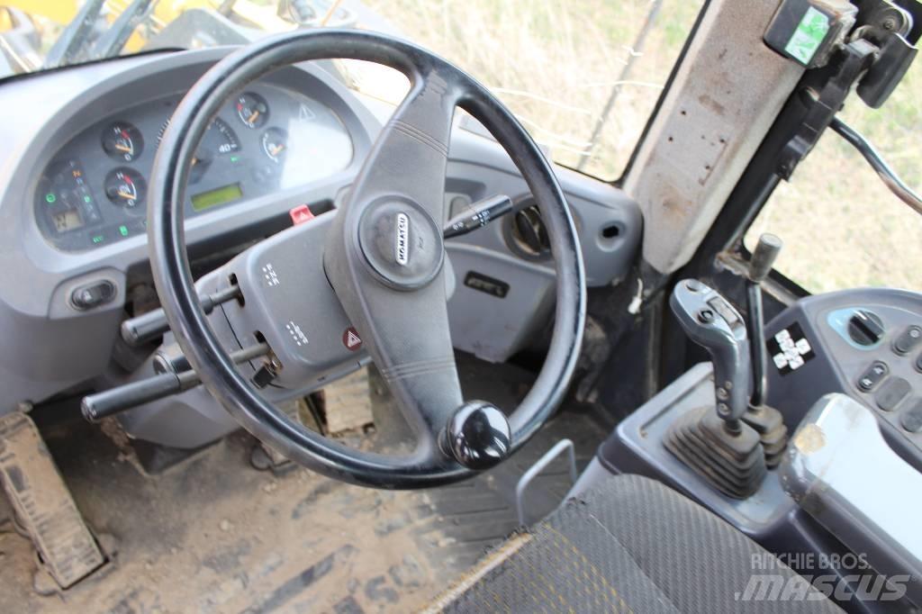 Komatsu WA 380-6 Incarcator pe pneuri