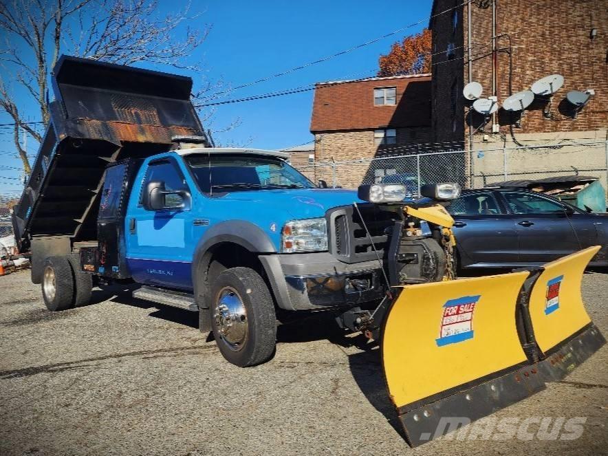 Ford F 550 XL SD Municipal/vehicul cu uz general