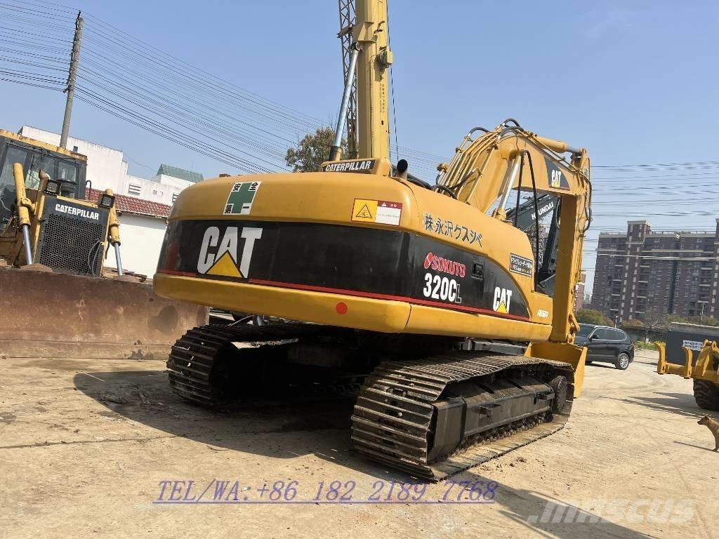 CAT 320C Excavatoare pe șenile
