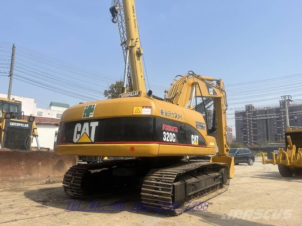 CAT 320C Excavatoare pe șenile
